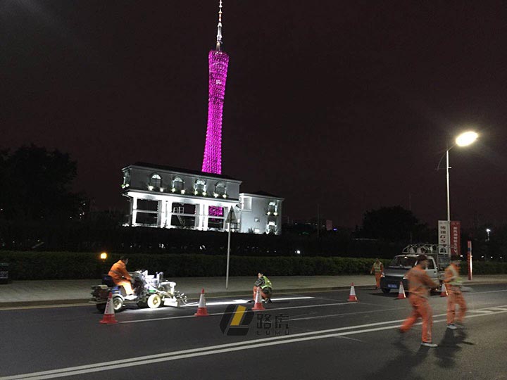 2017年城市道路双组份标线涂料施工案例