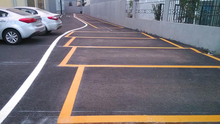 停车场车位的是否合理收费问题—标线涂料厂家