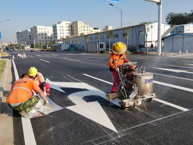 合理规范的斑马线应该如何设置?道路反光标线涂料厂
