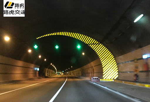 路虎交通:浅析反光漆不同颜色的应用