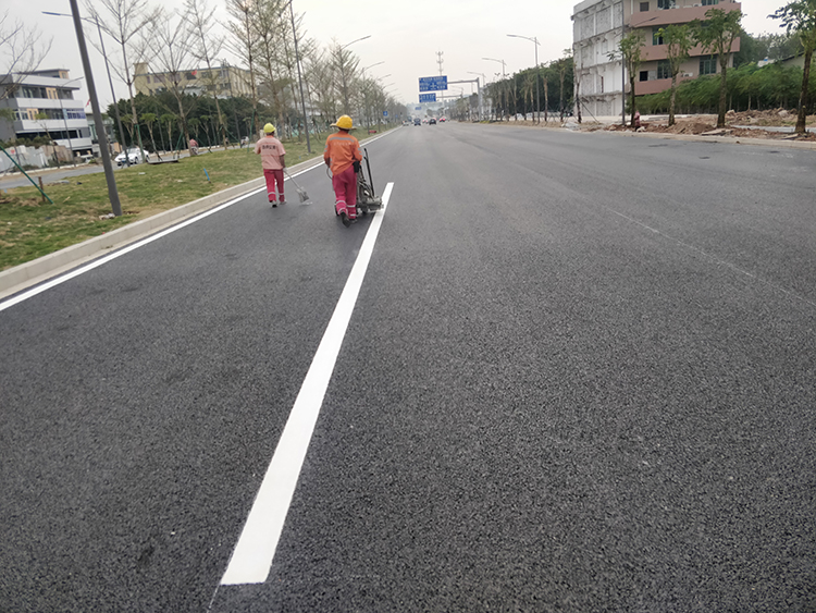 减速标线要如何设置-广州马路划线厂家