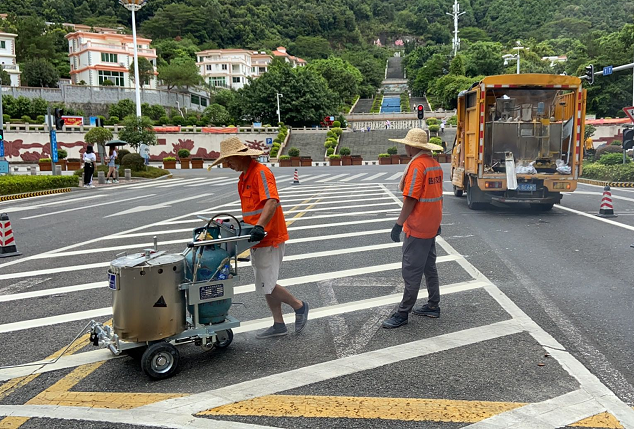 流平剂的主要作用有哪些?道路划线公司