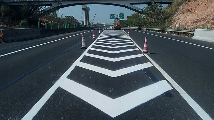 道路划线厂家浅谈交通标线的分类