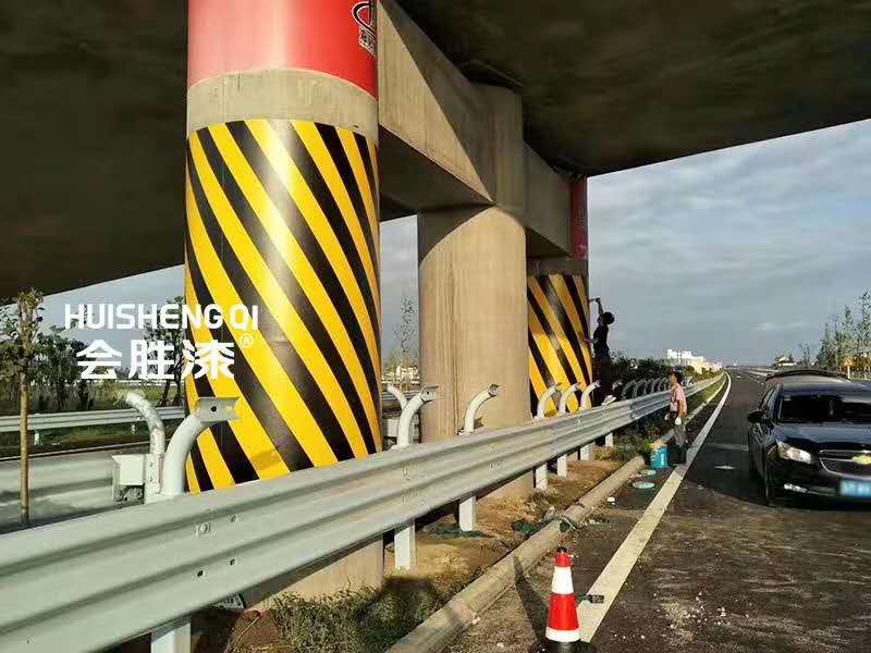 路虎交通:桥梁涂刷警示反光漆的作用