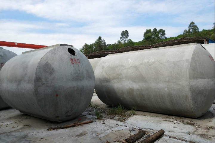 水滴型的池型具有两方面优点—商砼化粪池生产厂家