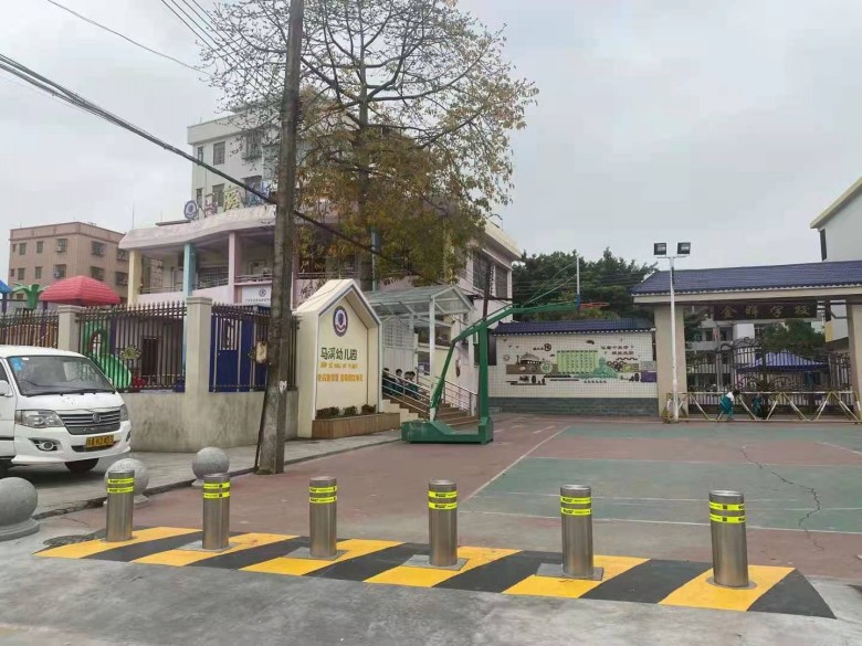 路虎交通:盘点液压全自动升降柱的产品性能