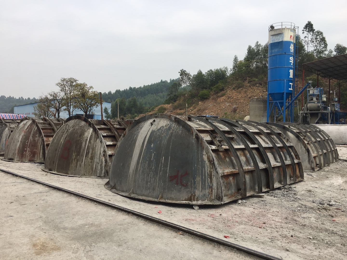 三格化粪池的建造有哪些步骤？-水泥化粪池