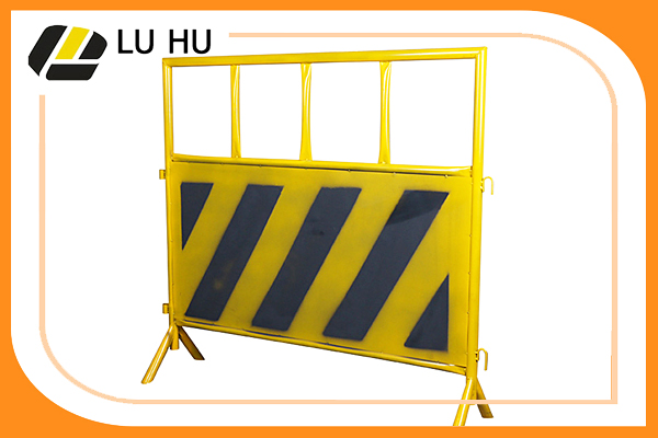 铁马护栏厂家要将产品自身优势挖掘起来