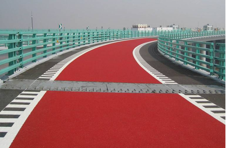 彩色防滑路面提高路面防滑性