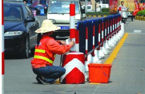 路虎交通反光漆